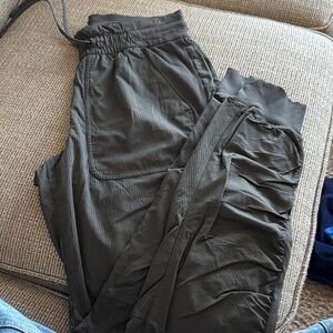 Gray Lululemon jogger
